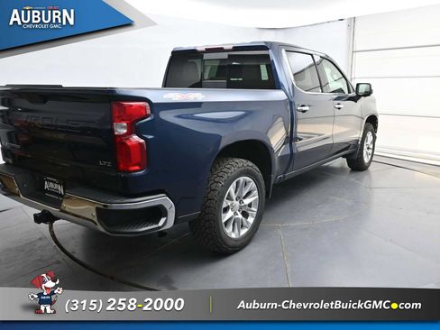 Used 2022 Chevrolet Silverado 1500 LTZ AWD/4WD image 16