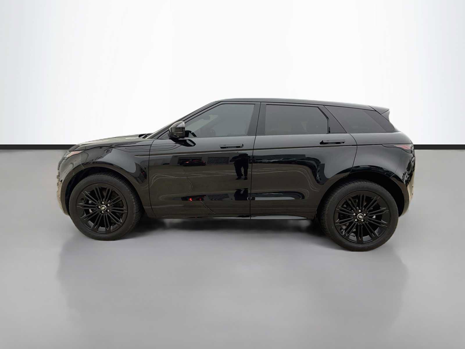 Certified 2025 Land Rover Range Rover Evoque Dynamic SE AWD/4WD image 5