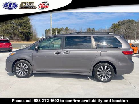 Used 2019 Toyota Sienna Limited Premium image 4
