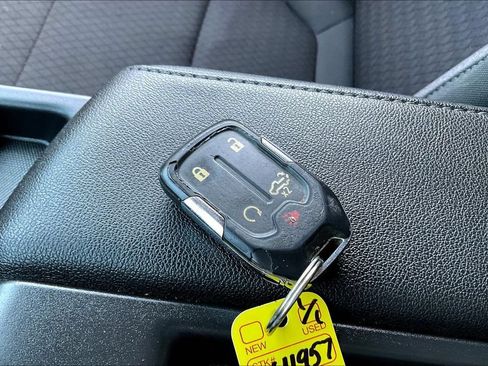 Used 2021 Chevrolet Silverado 1500 LT w/ Safety Package RWD image 31