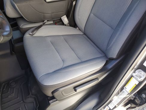 Used 2019 RAM 1500 Big Horn image 19