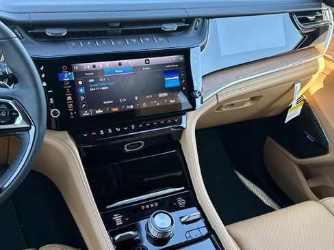 New 2026 Jeep Grand Cherokee L Summit AWD/4WD image 16