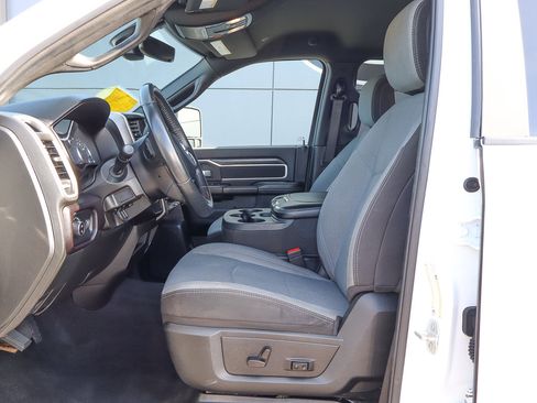 Used 2024 RAM 3500 Big Horn image 7