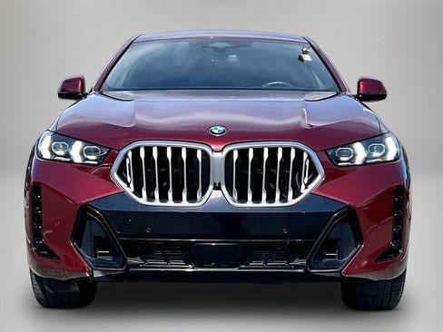 Used 2025 BMW X6 xDrive40i AWD/4WD image 3