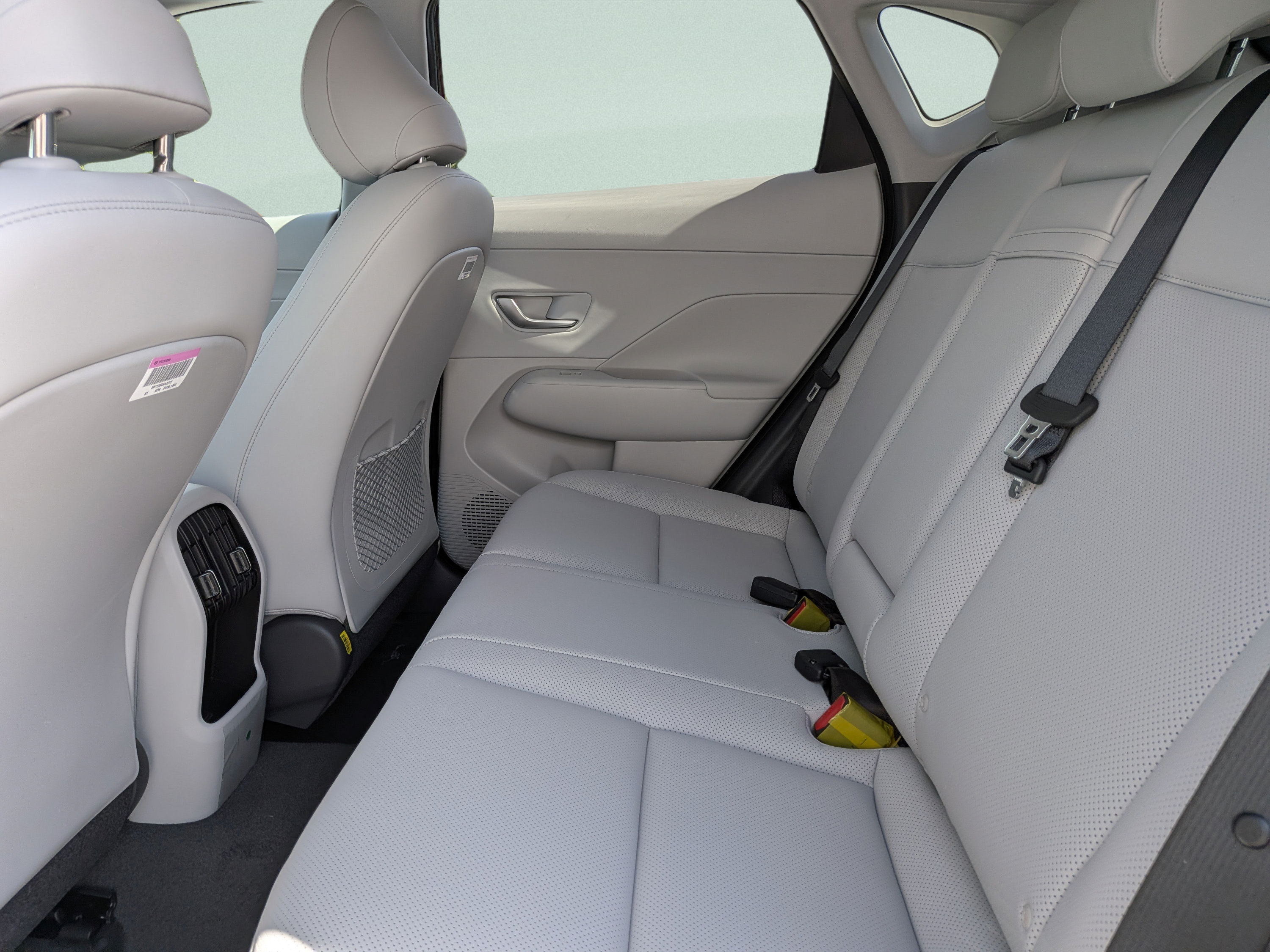 New 2026 Hyundai Kona Limited FWD image 11