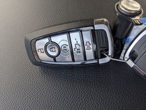 New 2026 Ford F250 Lariat w/ Black Appearance Package image 35