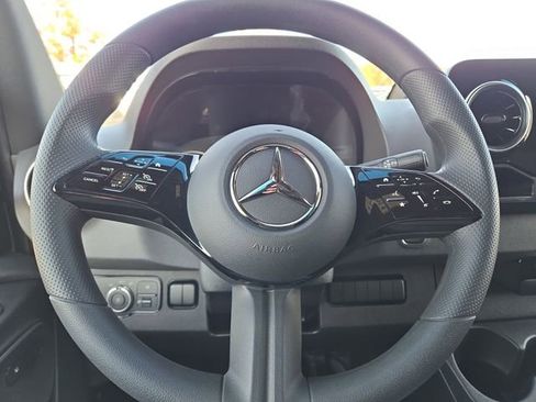 New 2026 Mercedes-Benz Sprinter 2500 image 19