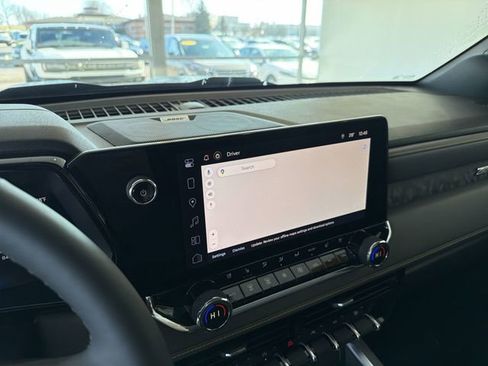 Certified 2025 Chevrolet Colorado ZR2 w/ Technology Package image 25