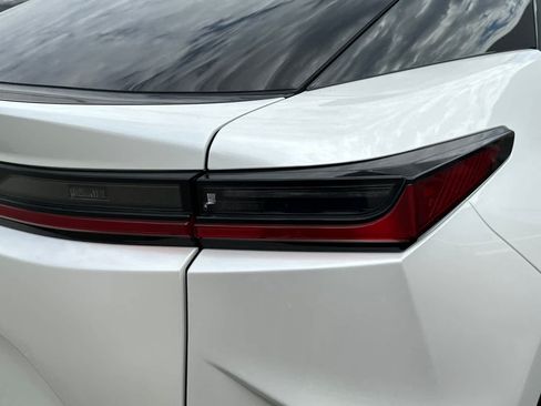 Used 2023 Lexus RZ 450e Premium w/ Technology Package AWD/4WD image 17