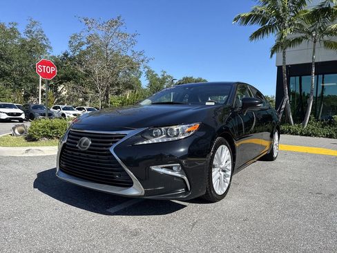 Used 2016 Lexus ES 350 FWD image 31