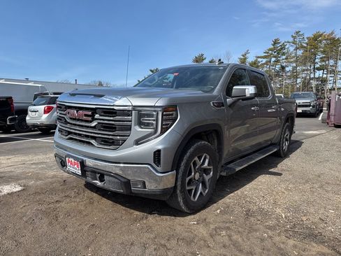 Used 2023 GMC Sierra 1500 SLT w/ SLT Premium Package AWD/4WD image 2