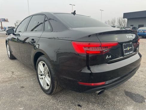 Used 2017 Audi A4 2.0T Premium image 7