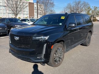 Used 2023 Cadillac Escalade ESV Sport w/ LPO, ONYX Package video 2