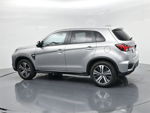 Used 2024 Mitsubishi Outlander Sport ES image 5