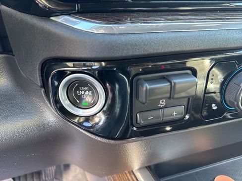 Used 2023 Chevrolet Silverado 1500 LT Trail Boss AWD/4WD image 21