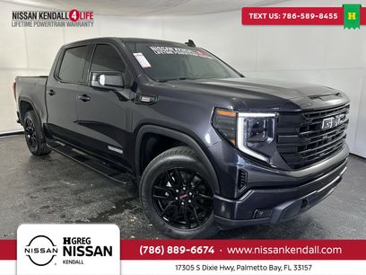 Used 2023 GMC Sierra 1500 Elevation w/ Elevation Premium Package