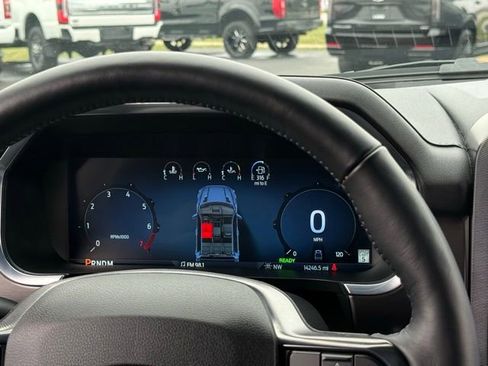 Certified 2025 Ford F150 Platinum AWD/4WD image 10