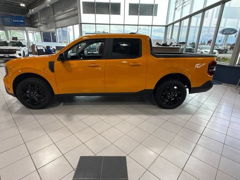 New 2026 Ford Maverick Lariat w/ Black Appearance Package AWD/4WD image 6