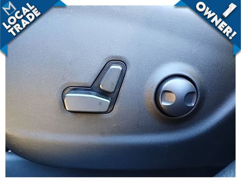 Used 2022 Jeep Cherokee Trailhawk w/ Comfort/Convenience Group image 28