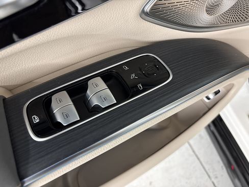 Certified 2023 Mercedes-Benz EQS 580 4MATIC SUV image 26