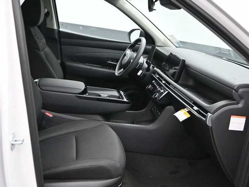 New 2026 Hyundai Tucson SEL w/ Tow & Go Package AWD/4WD image 11