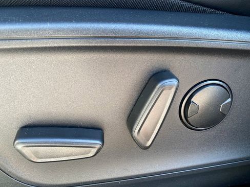 New 2026 Ford Escape SE image 35