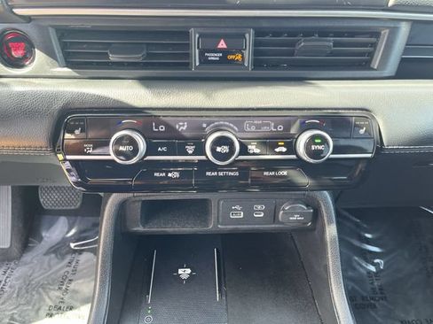 Used 2025 Honda Pilot Touring image 19