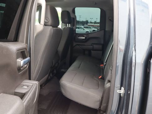 Used 2020 Chevrolet Silverado 1500 Custom w/ Custom Value Package AWD/4WD image 4