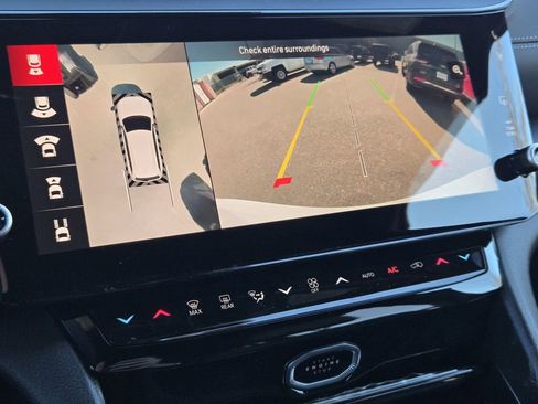 New 2026 Jeep Grand Cherokee Limited image 11