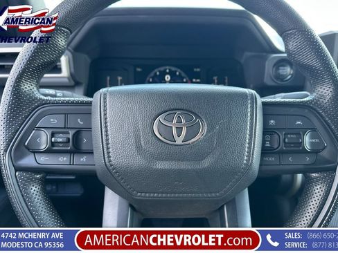 Used 2025 Toyota Tacoma SR5 AWD/4WD image 30