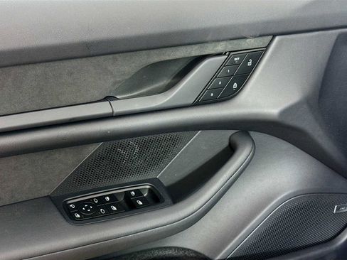 New 2025 Porsche Taycan Turbo GT image 14
