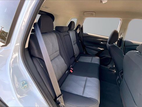 New 2026 Nissan Rogue SV FWD image 10