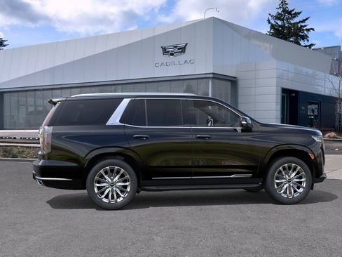 Used 2024 Cadillac Escalade Premium Luxury w/ Performance Package AWD/4WD image 29