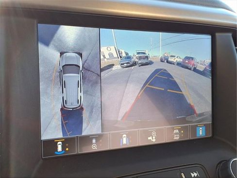 Certified 2023 GMC Acadia Denali w/ Black Diamond Edition image 8