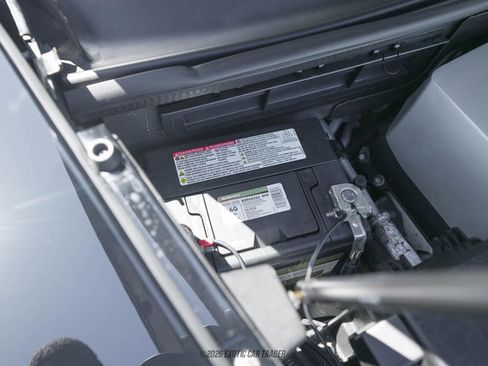 Used 2004 Cadillac XLR RWD image 28