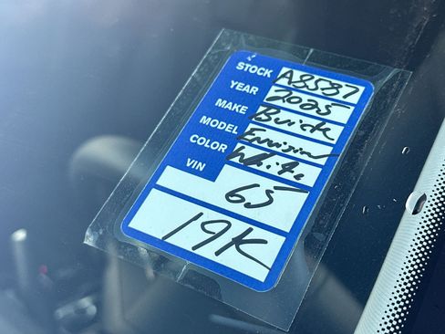 Used 2025 Buick Envision Preferred image 26