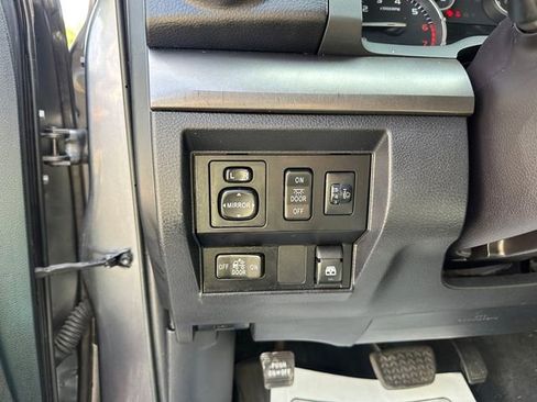 Used 2017 Toyota Tundra SR5 AWD/4WD image 21