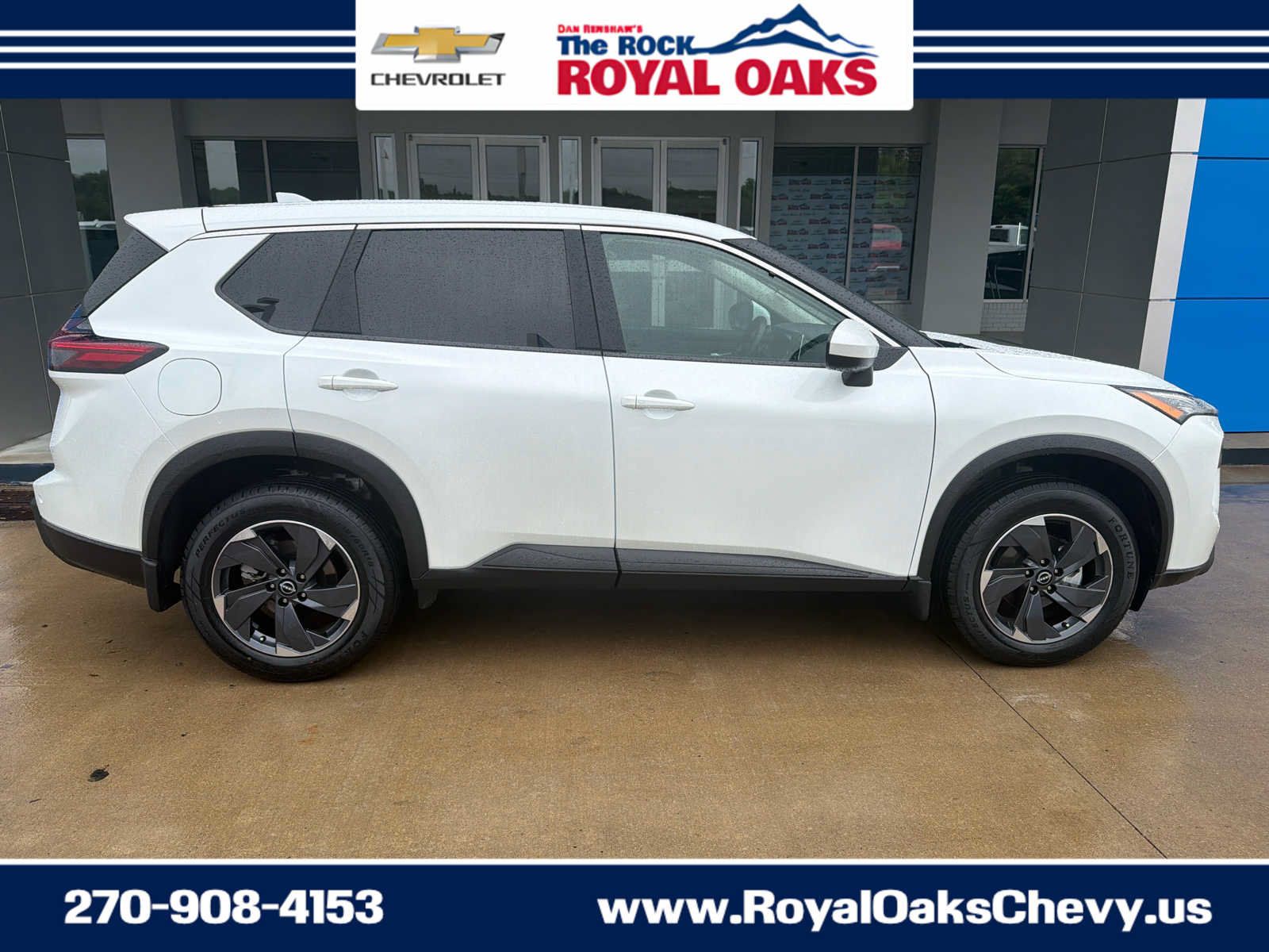 Used 2025 Nissan Rogue SV FWD image 7