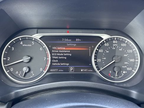 Used 2025 Nissan Sentra SV FWD image 24