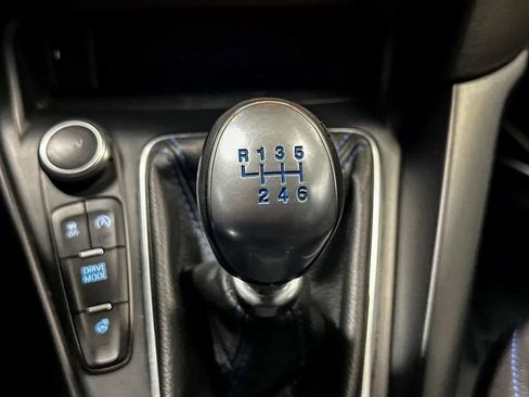 Used 2017 Ford Focus RS AWD/4WD image 40