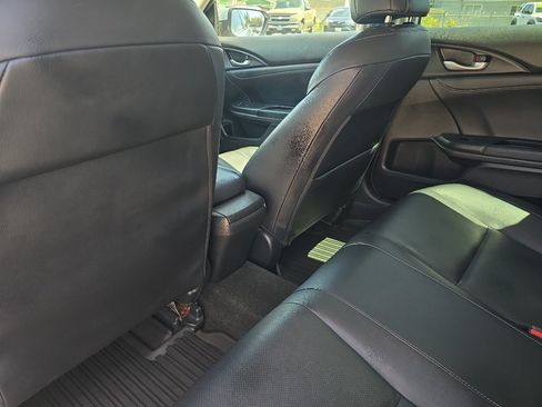 Used 2020 Honda Insight Touring image 18