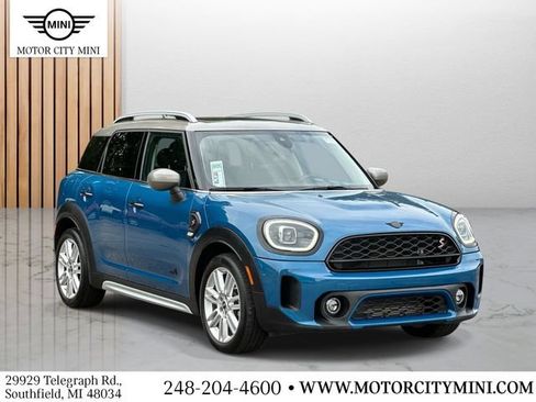 Certified 2024 MINI Cooper Countryman S w/ Premium Package AWD/4WD image 1