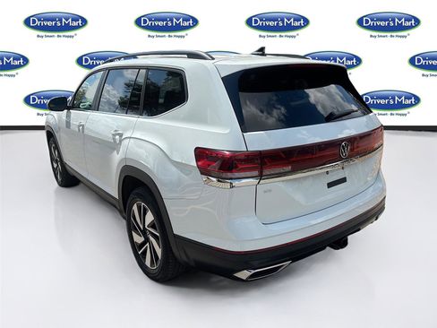 Used 2025 Volkswagen Atlas SE FWD image 5