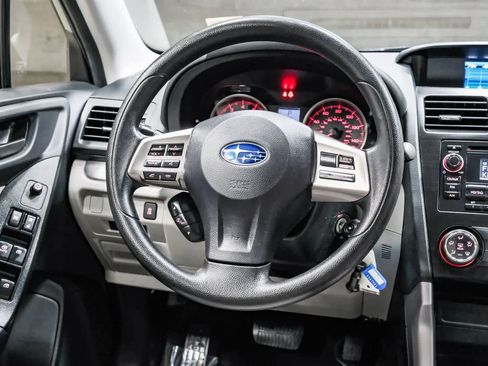 Used 2015 Subaru Forester 2.5i Premium w/ All-Weather Package image 15