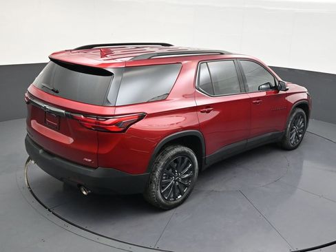 Used 2023 Chevrolet Traverse RS AWD/4WD image 17