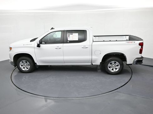 Used 2025 Chevrolet Silverado 1500 LT AWD/4WD image 19