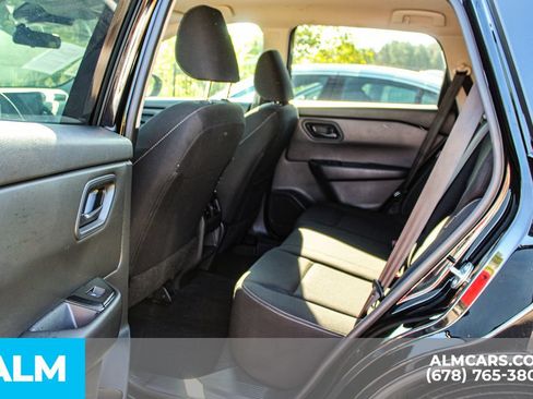 Used 2024 Nissan Rogue S FWD image 16
