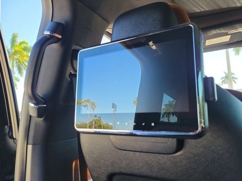 Certified 2020 Lincoln Navigator L Reserve w/ Luxury Package image 17