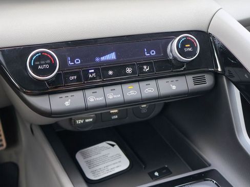 New 2026 Hyundai Elantra SEL Sport FWD image 15