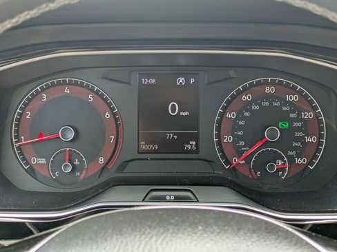 Used 2021 Volkswagen Jetta SE FWD image 17